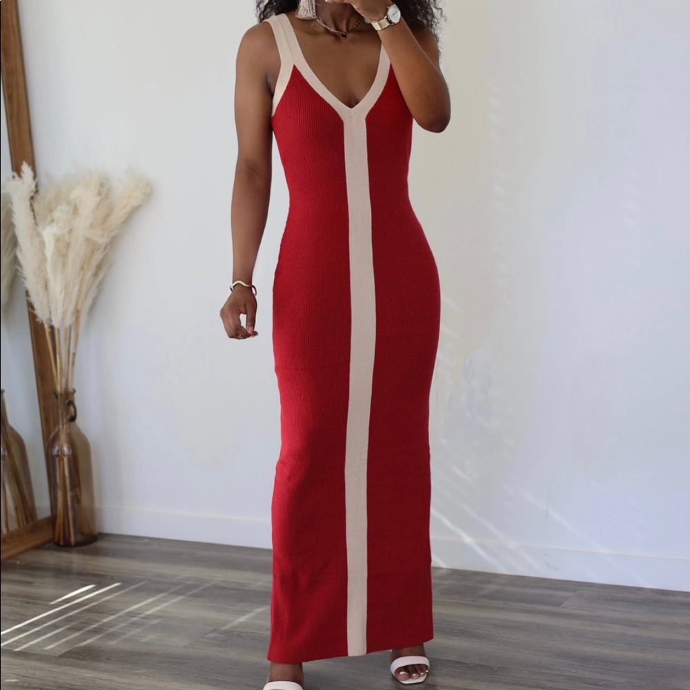The Riah Maxi Dress (Red/Beige)